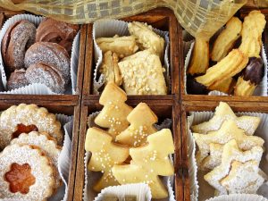 Traditional Grain and Sugar Cookies